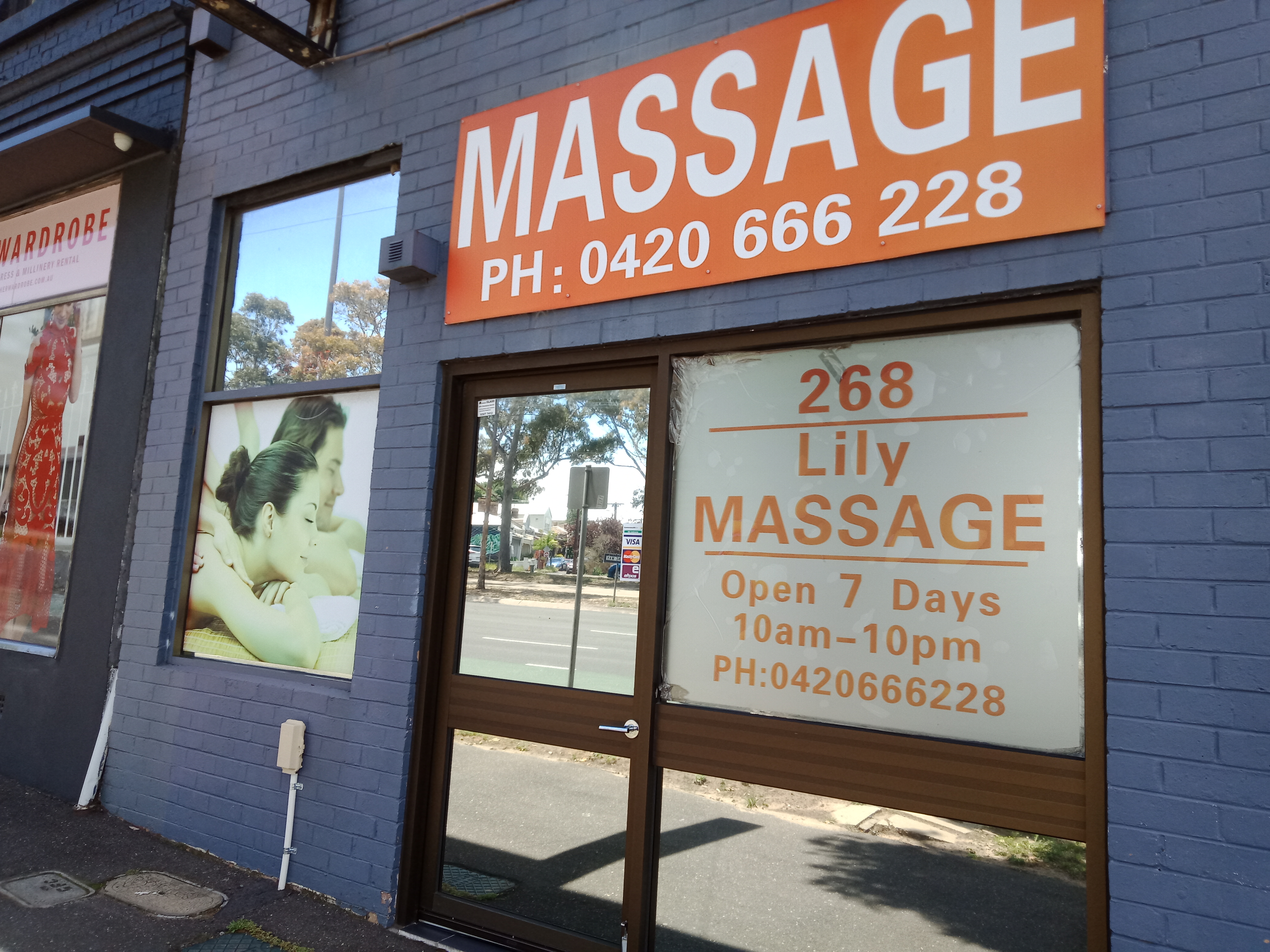 Lily Massage image 2