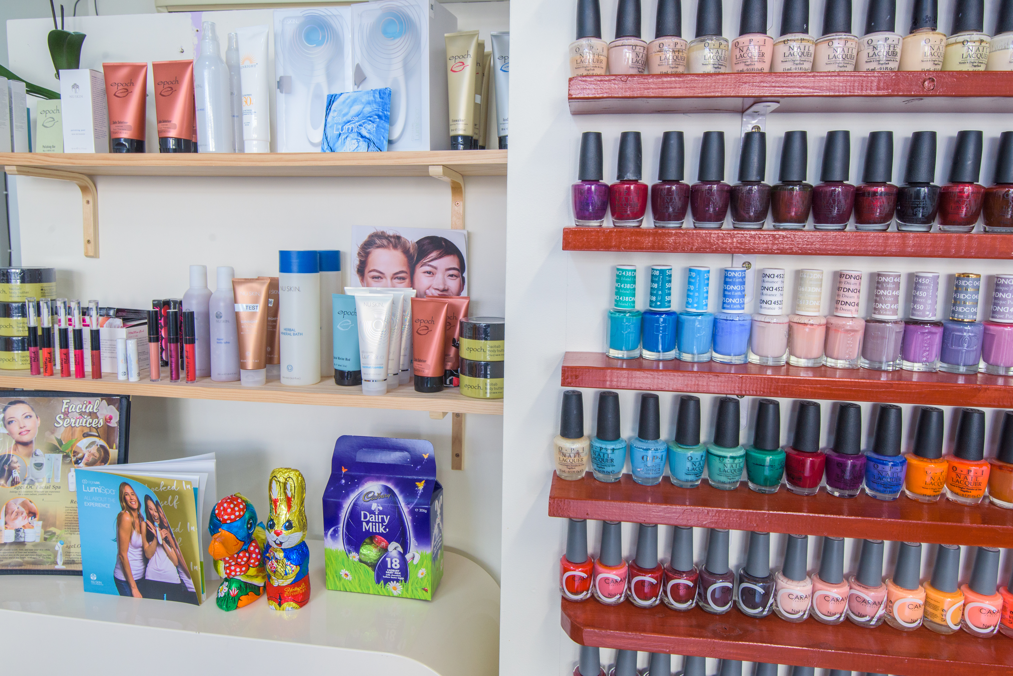 Taj Beauty Salon image 5