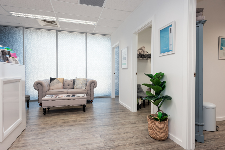 Skinlux Face & Body - Booragoon image 5