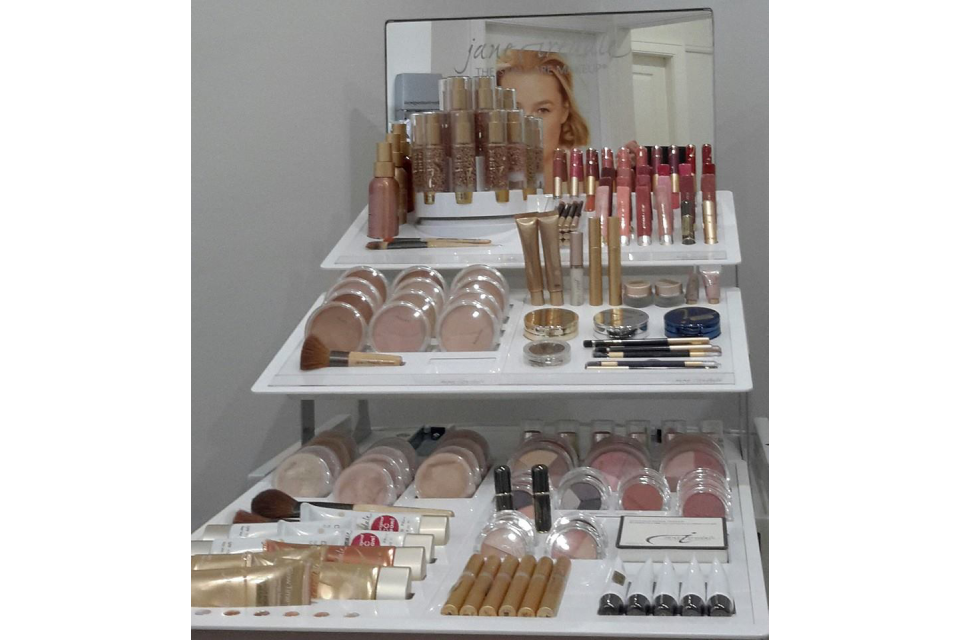 Hills Laser & Beauty image 13