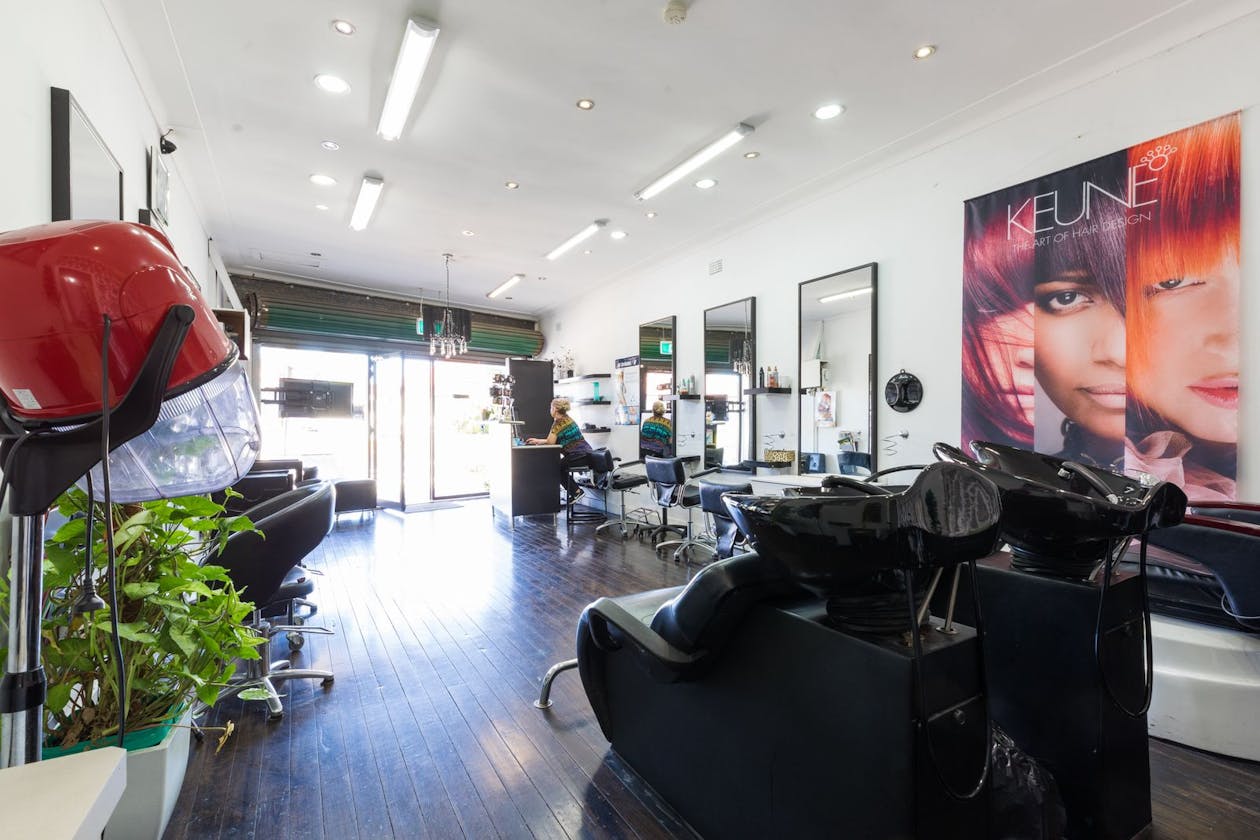 Zara Hair Studio image 1