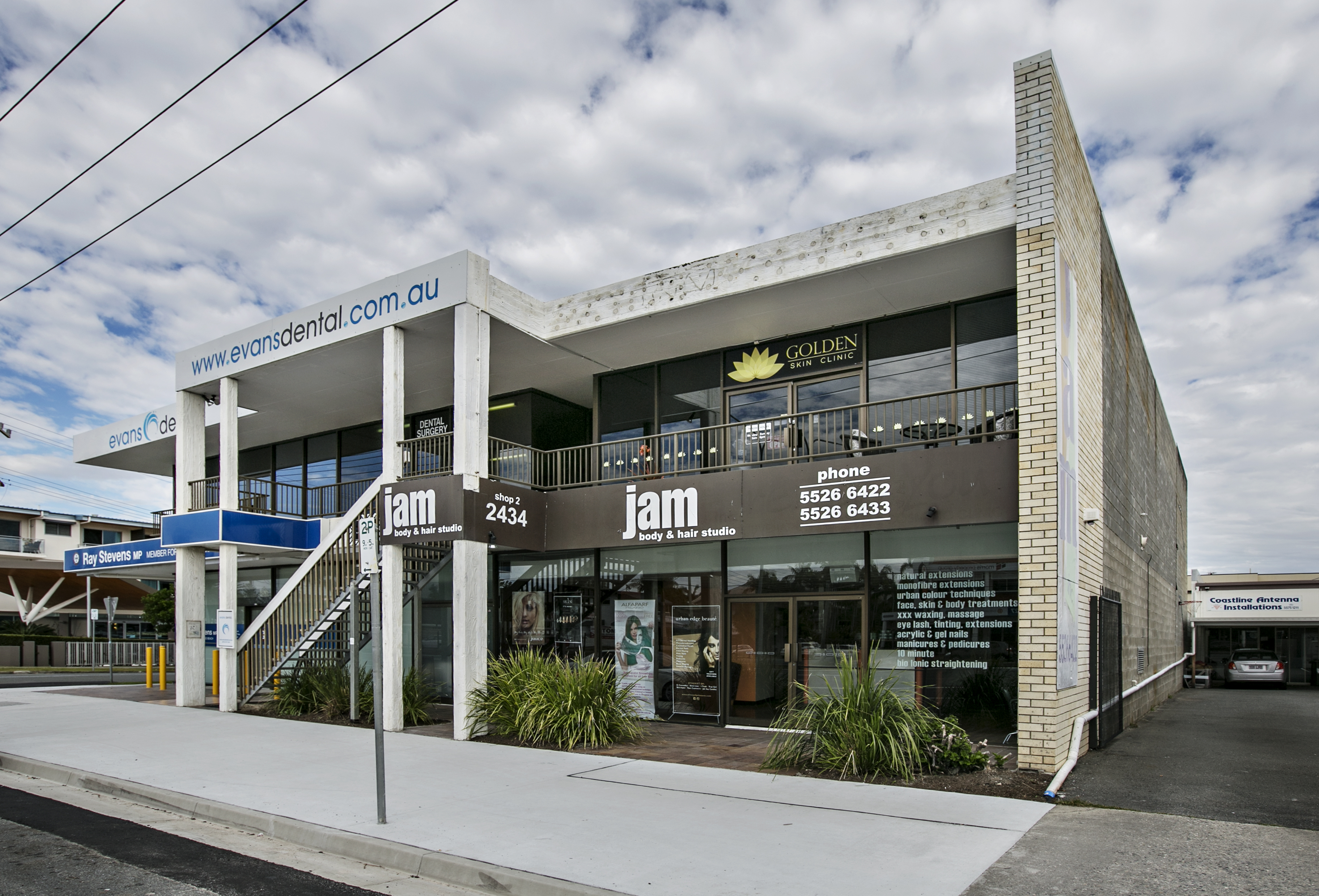 Glow Skin Treatment image 16