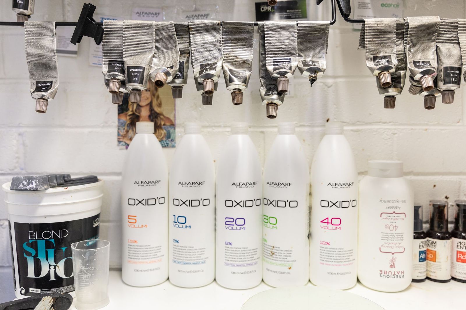 Rafael Salon image 9