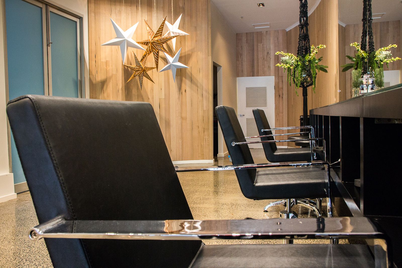 Raw Element Hair & Beauty image 2