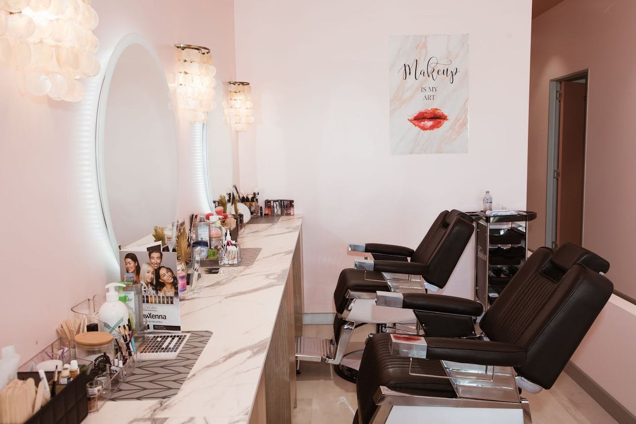 Rimi Beauty Threading and Waxing Studio image 3