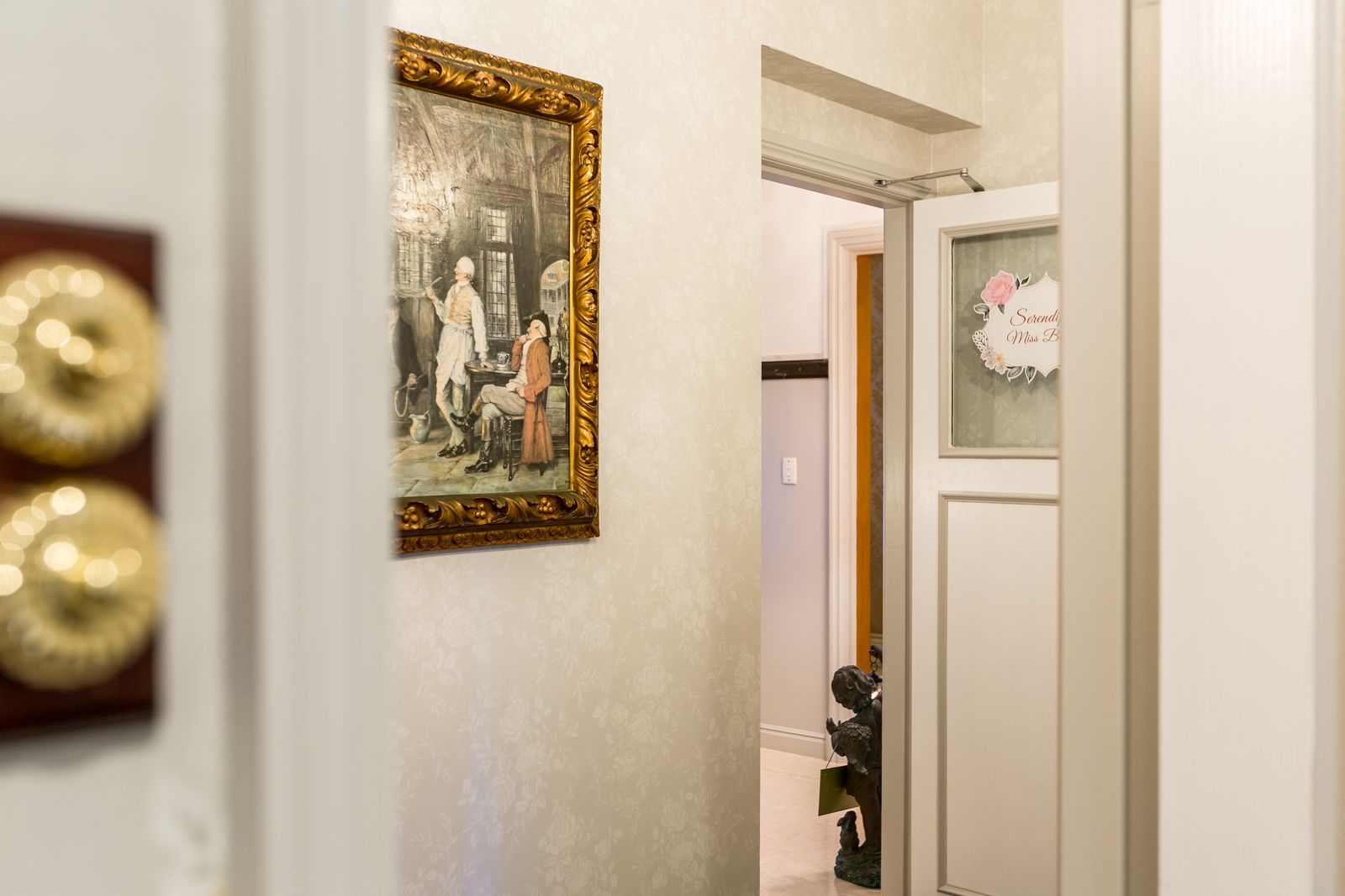 Serendipity Miss Beauty - Sir Stamford Hotel image 13