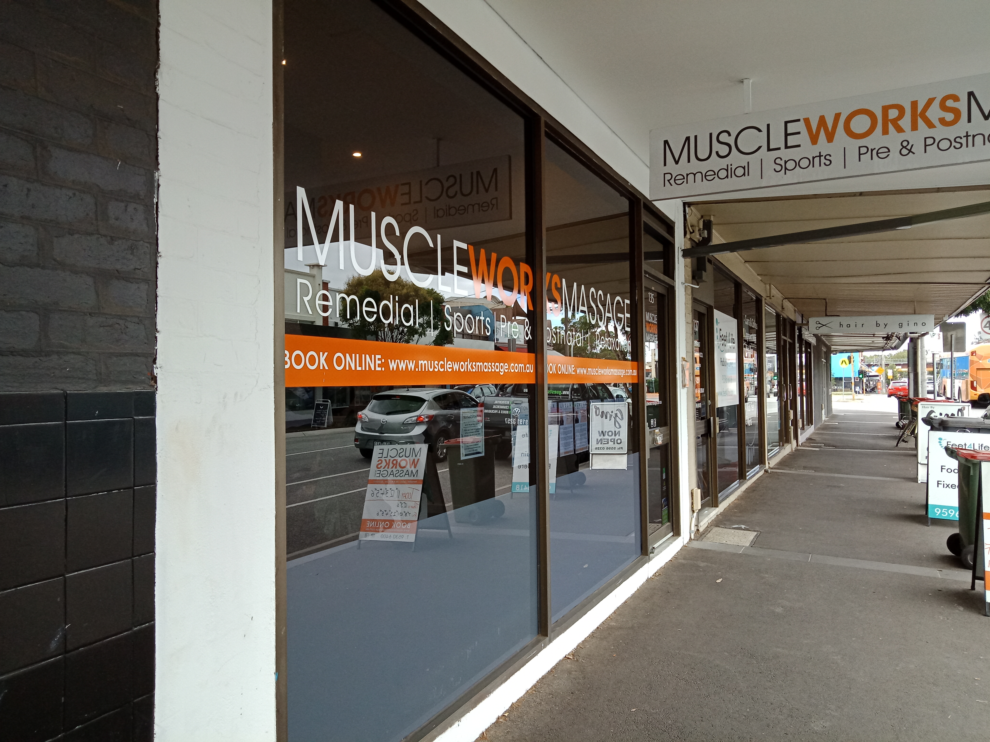 Muscleworks Massage image 2