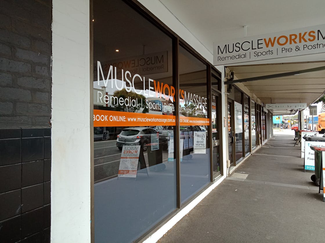 Muscleworks Massage image 2