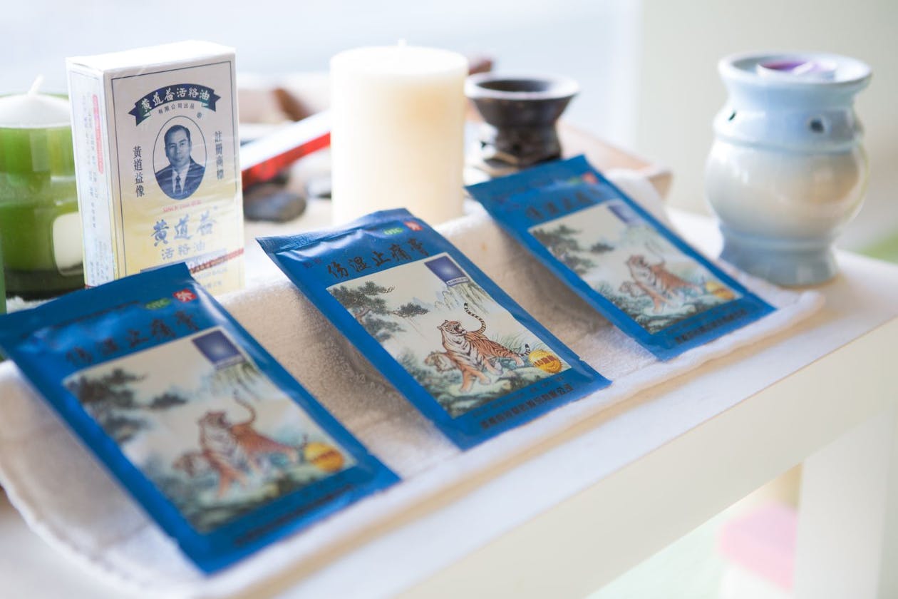 Healing Hands Chinese Relaxation Massage image 9