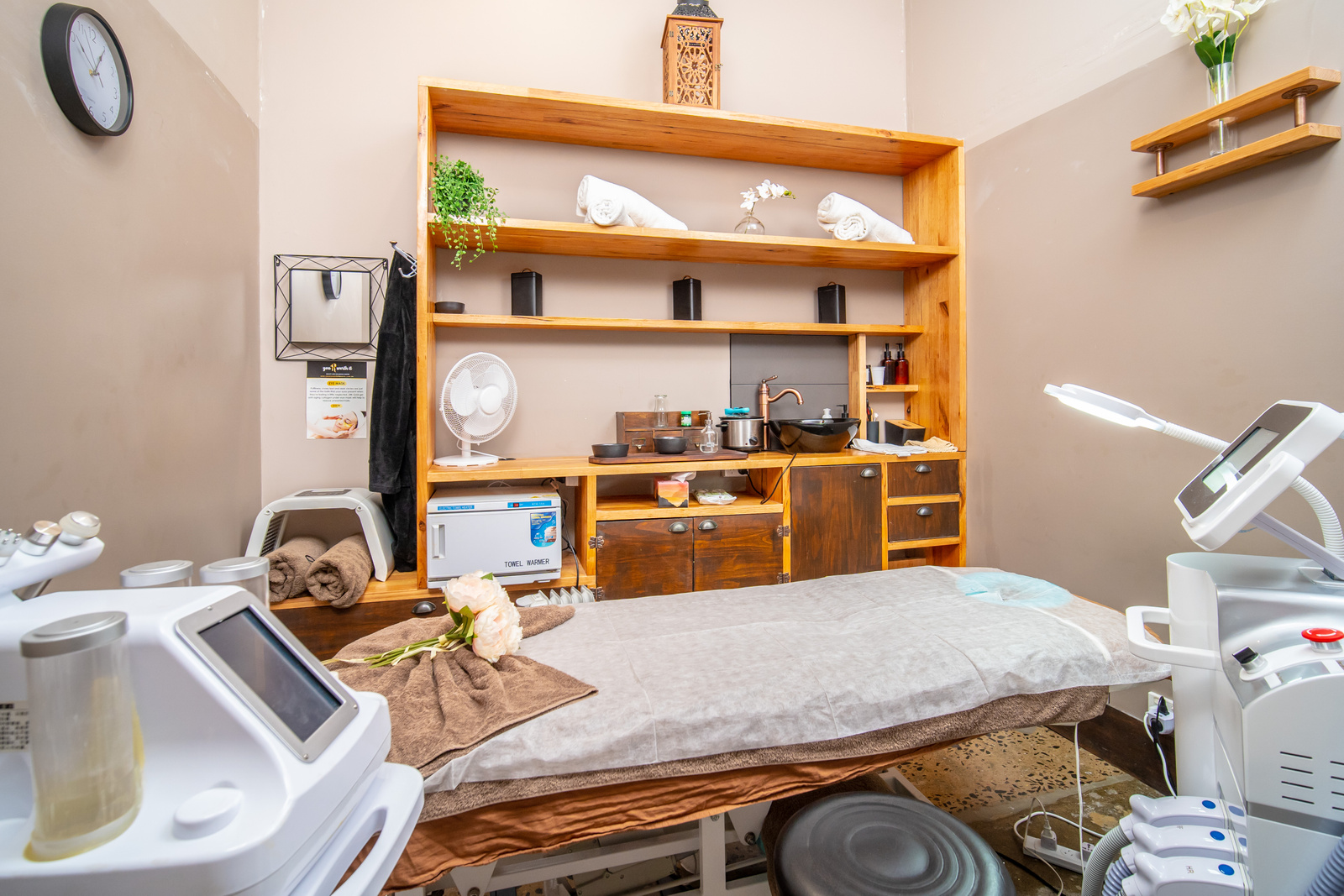 Refresh Massage&Beauty