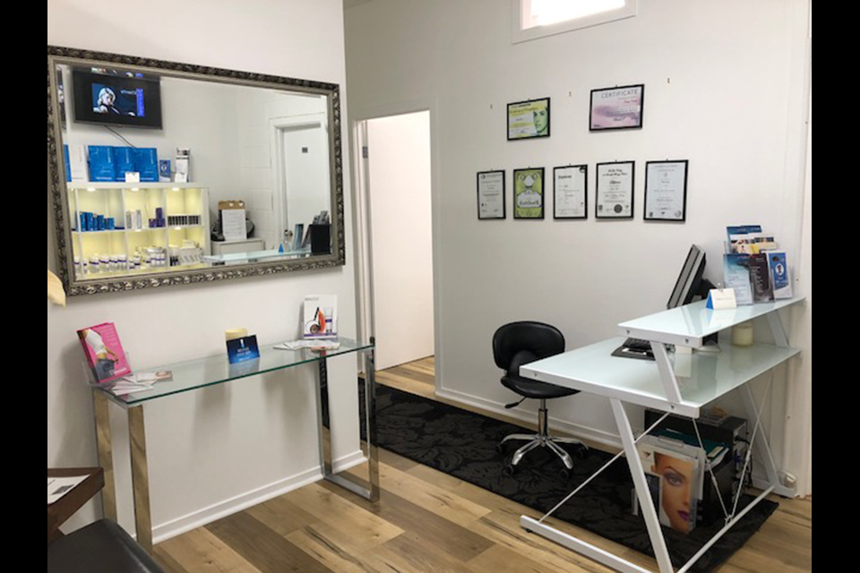 T Cosmetics Studio image 3