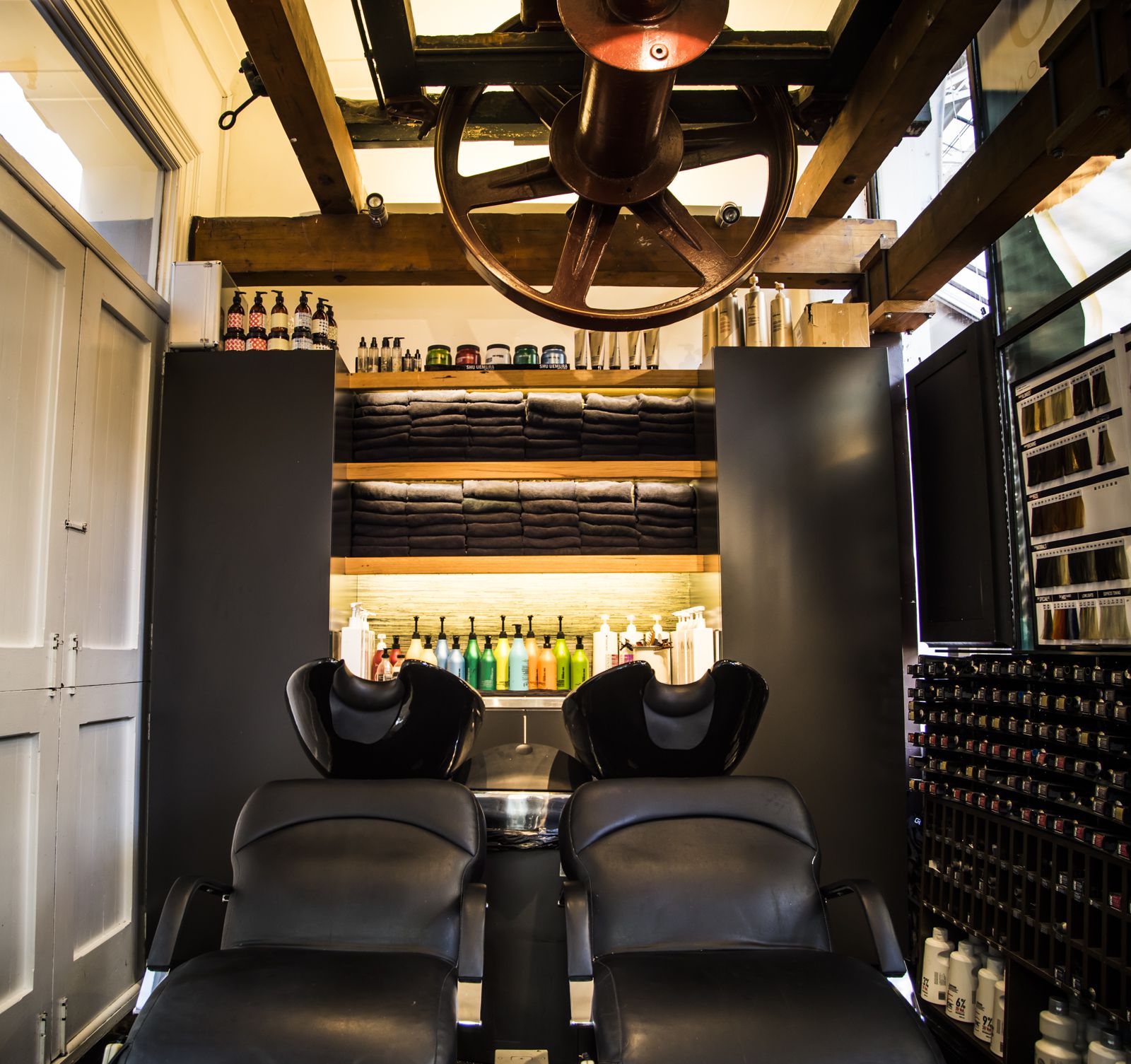 Maiolo Salon image 4