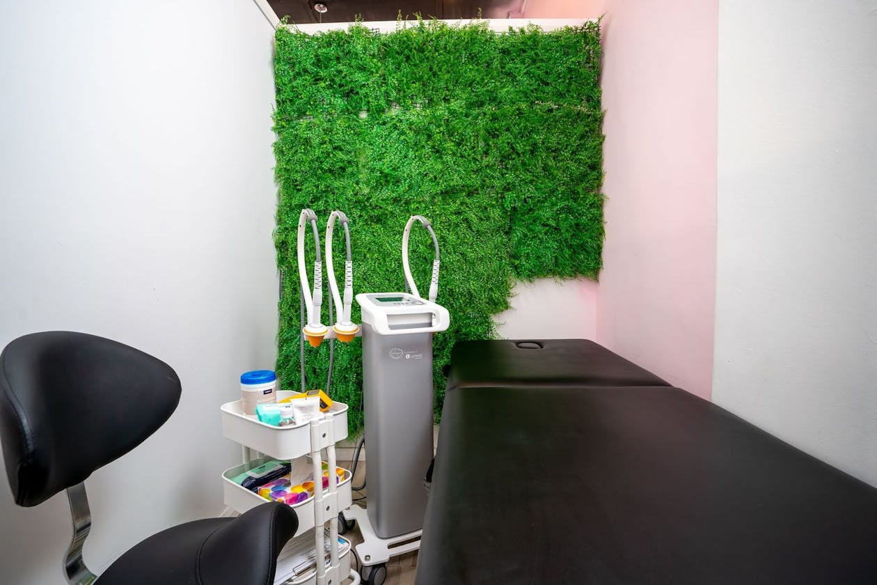 Re-Born Clinic image 3