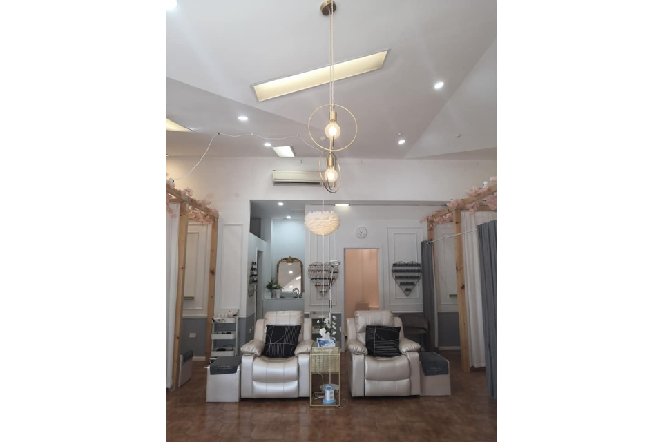 Takumimo Salon Darwin CBD Nails Manicure Bookwell