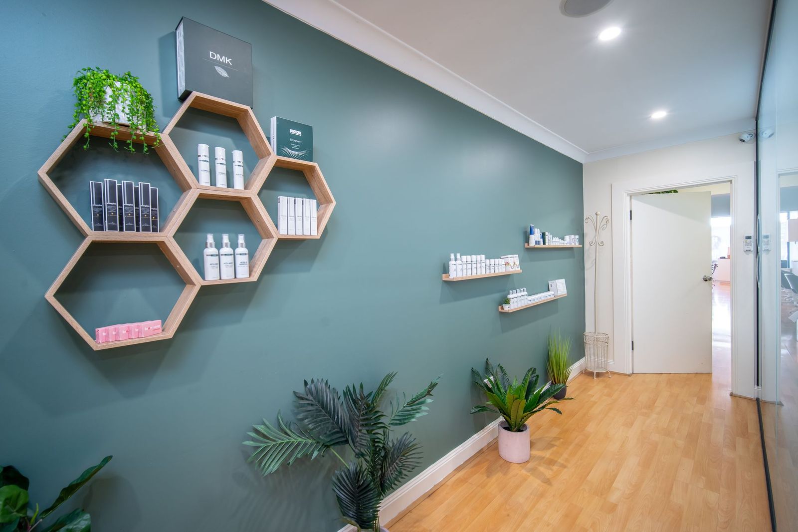 Willow Skin and Beauty image 19