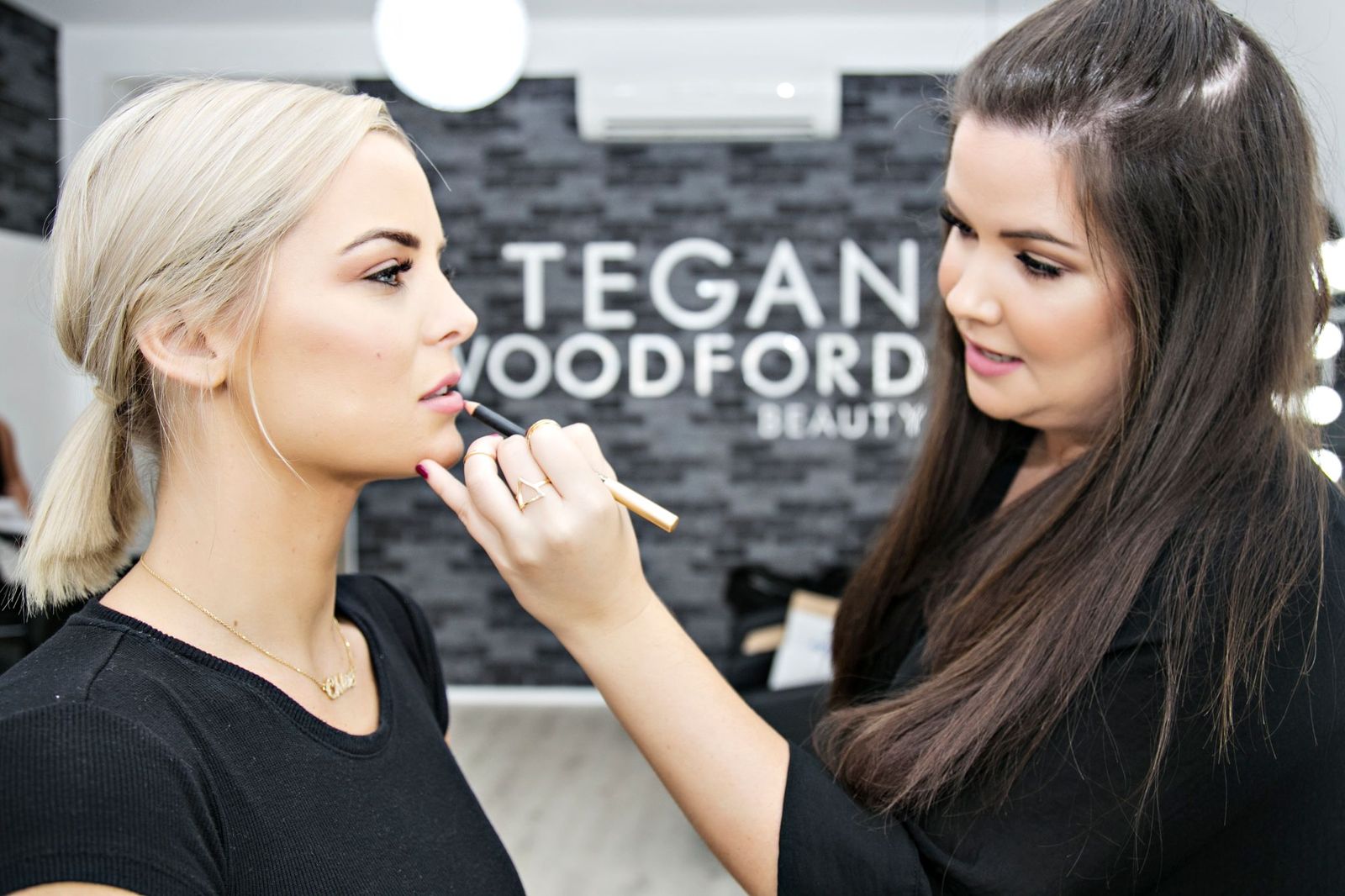 Erin Alana Makeup Artist image 2