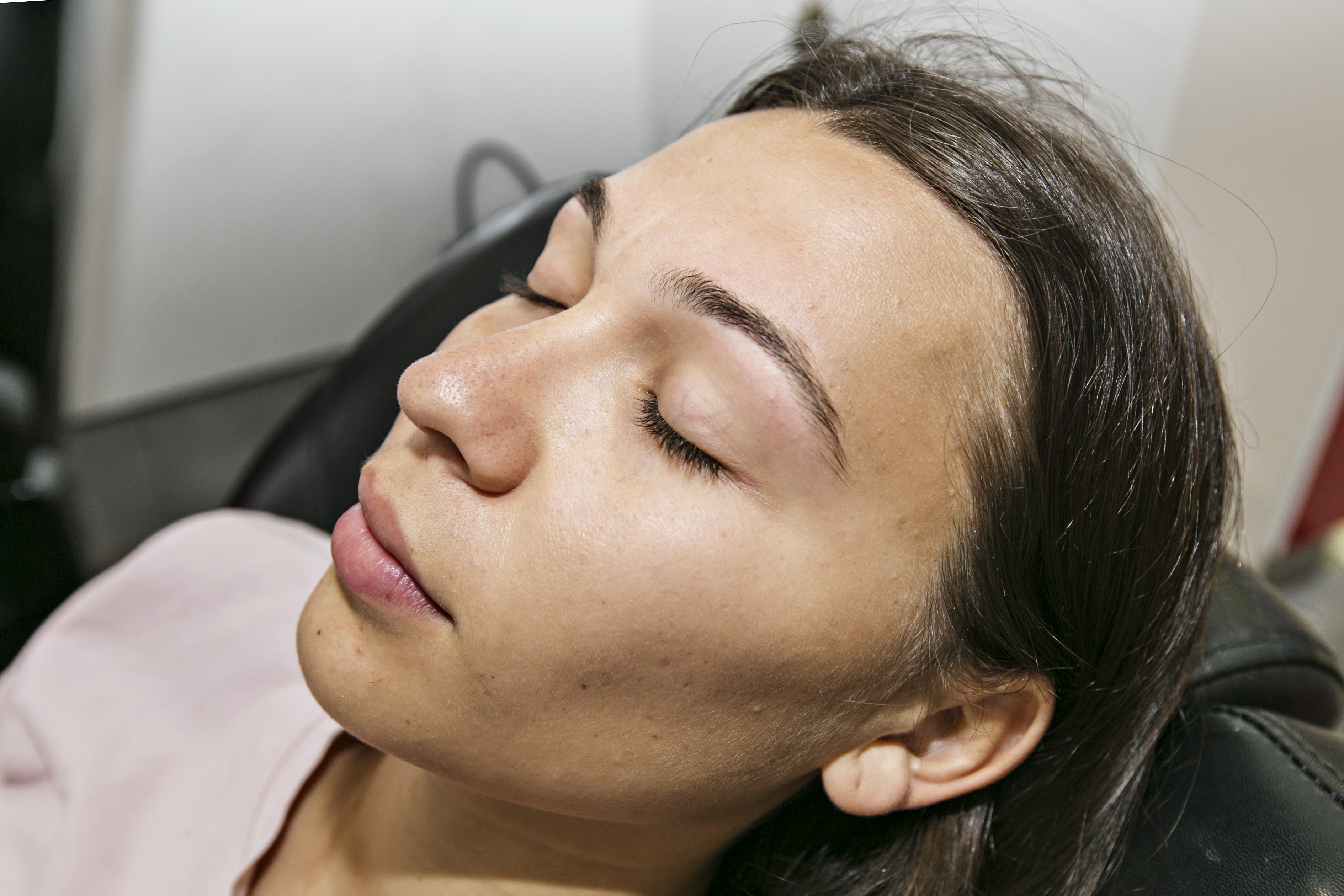 Eyebrow World - Southport Park Shopping Centre image 7