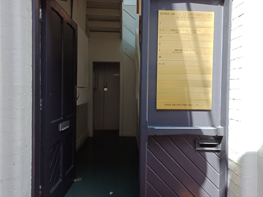 Kings Arcade Chinese Medicine Clinic image 3