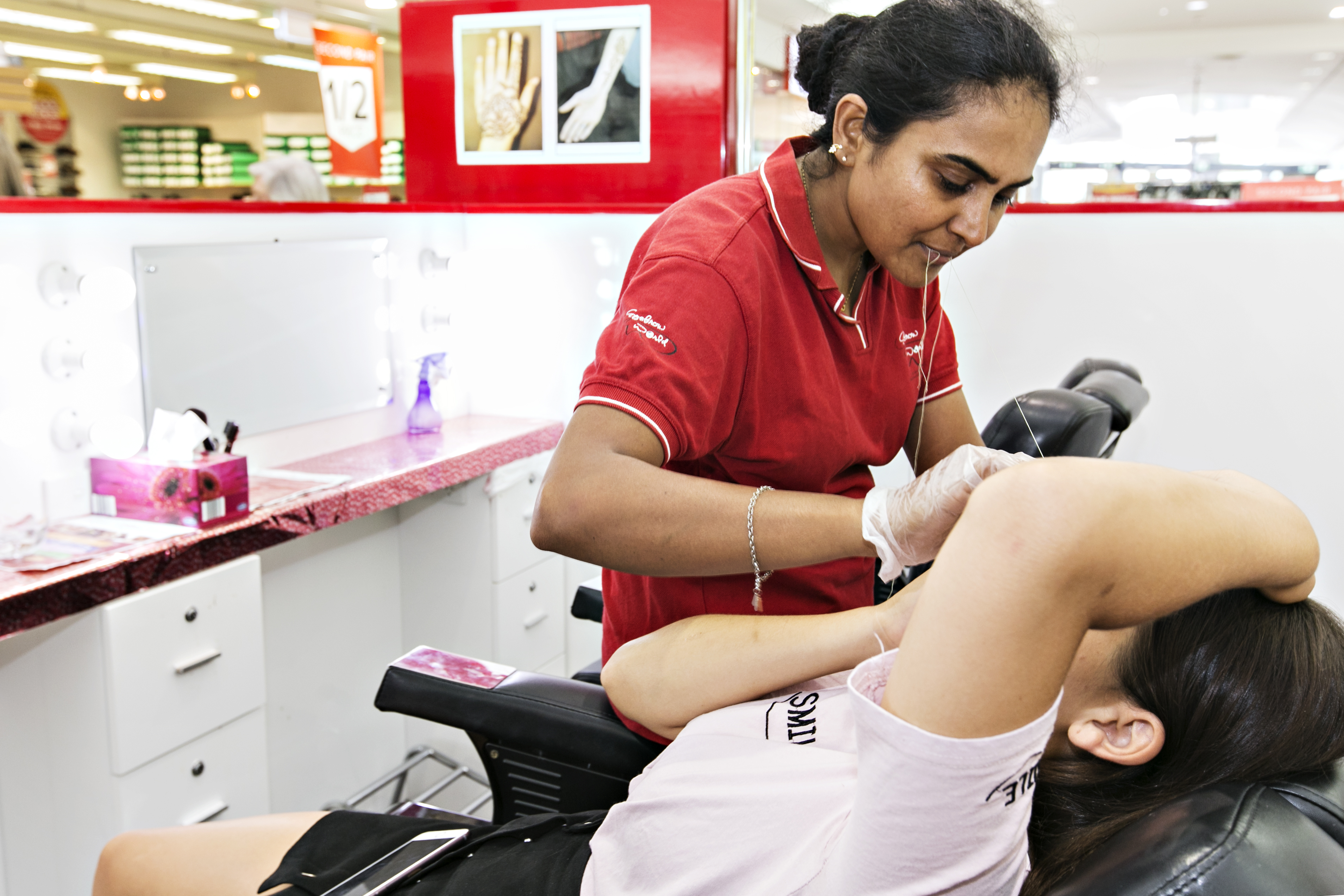 Eyebrow World - Southport Park Shopping Centre image 6