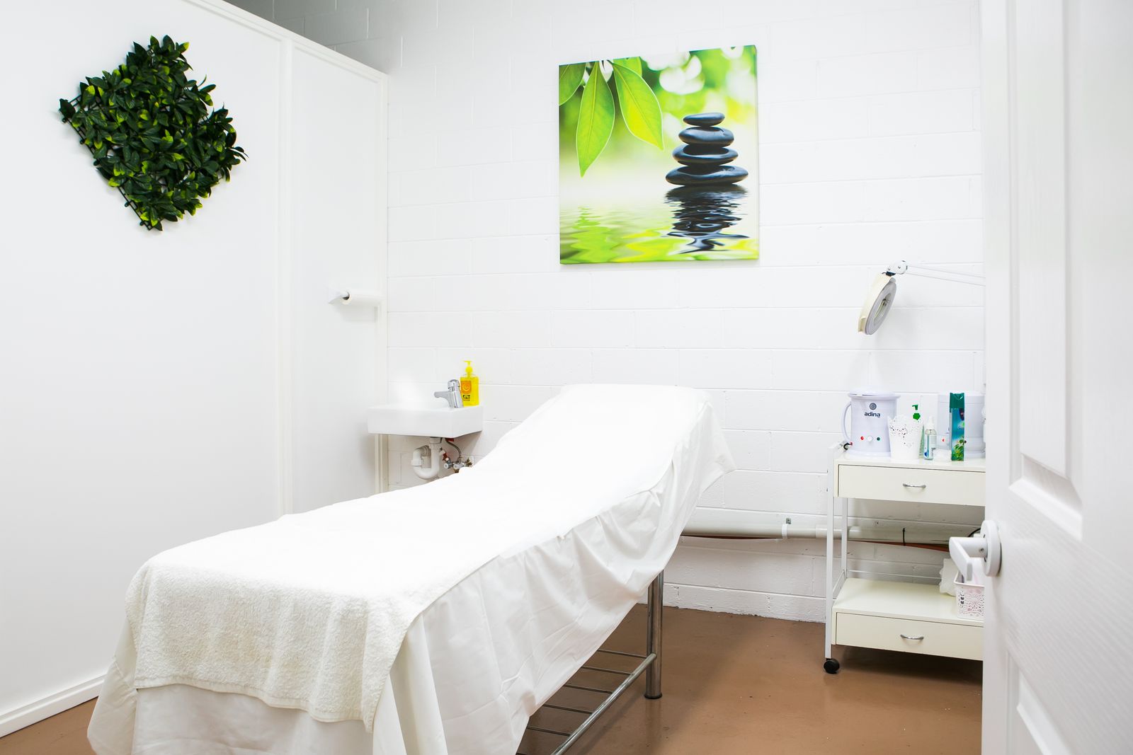 Flawless Beauty And Hair Salon image 5